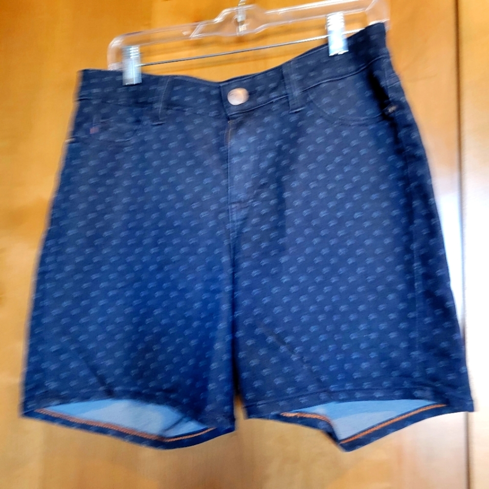 Women's short size 12